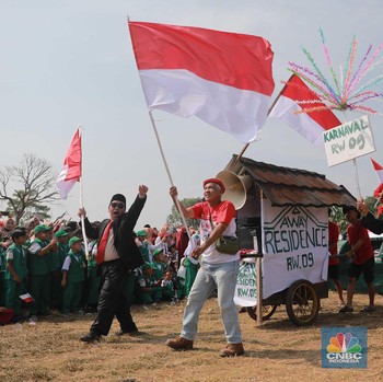 Depok Memang Beda, Tank Masuk Sawangan Rayakan HUT ke-78 RI