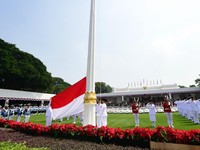 Susunan Upacara Pengibaran & Penurunan Bendera 17 Agustus