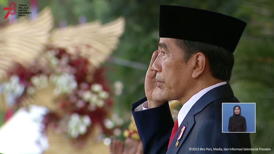 Upacara Penurunan Bendera Negara Sang Merah Putih, 17 Agustus 2023. (Tangkapan Layar Youtube Sekretariat Presiden)