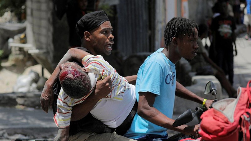 Kekerasan geng kriminal marak terjadi di Port-au-Prince, ibu kota Haiti. (REUTERS/RALPH TEDY EROL)