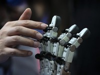 3 Profesi yang Tak Bakal Hilang Digantikan Robot AI