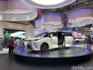 Pejabat dan Konglomerat Harus Sabar! Beli Lexus LM 350h Indennya Tak Sebentar