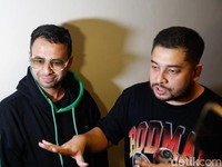 10 Menit Kurang, Erigo-Raffi Raih Omzet Rp 5 M di Shopee Live