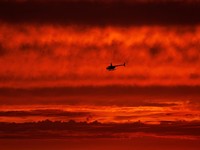 Awan Merah Mendekati California, Warga AS Siaga Malapetaka
