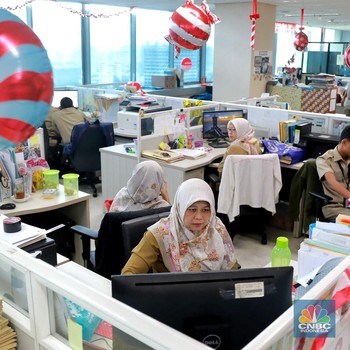 Ruang Kerja ASN DKI Lengang & Banyak Kursi Kosong, Ada Apa?