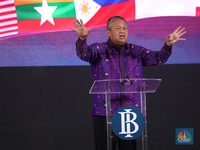 Suku Bunga Acuan AS Bakal Setara RI, Bos BI: Biarkan!