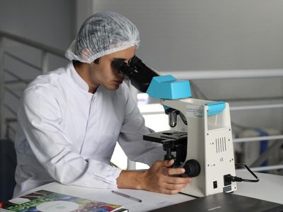 Geger Ilmuwan Makin Dekat Ciptakan Kehidupan Baru, Begini Dampaknya