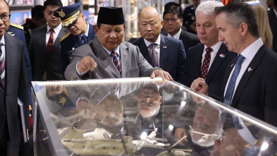Penandatanganan MoU komitmen pembelian 24 Unit Pesawat Tempur F-15EX. (Instagram/Prabowo)
