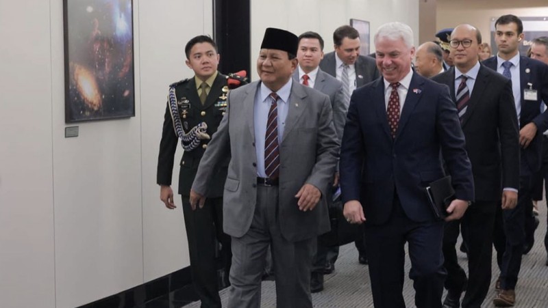 Penandatanganan MoU komitmen pembelian 24 Unit Pesawat Tempur F-15EX. (Instagram/Prabowo)