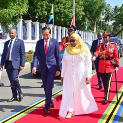 Jokowi Blak-Blakan Mau Tambah Investasi di Blok Gas Tanzania