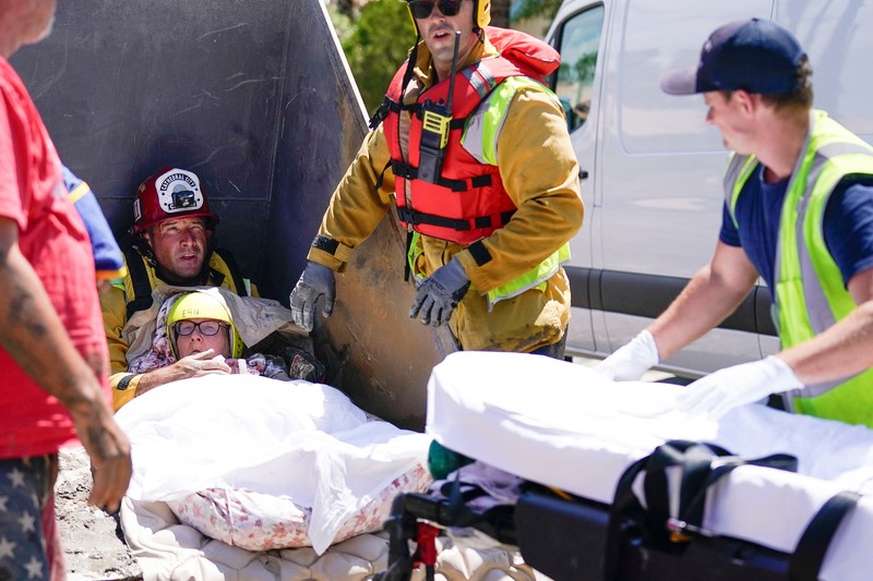 Suasan pasca amukan Badai Hilary di California Selatan, Amerika Serikat, Senin (21/8/2023). (REUTERS/Bryan Woolston
) Suasan pasca amukan Badai Hilary di California Selatan, Amerika Serikat, Senin (21/8/2023). (REUTERS/Bryan Woolston
)