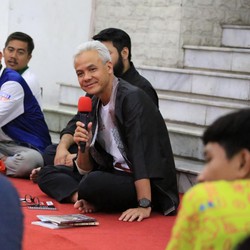 Ganjar Sumringah Temui Finalis HFS Season 3 di Semarang