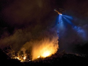 Ngeri Kebakaran Hutan Hanguskan Desa Turki, 5 Orang Tewas-44 Luka