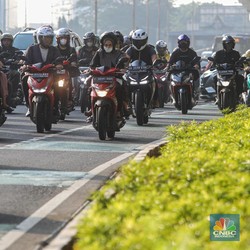 Indef: Pekerja di Jakarta Dukung WFH, Tapi...