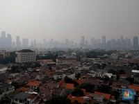 Penampakan Langit Jakarta Hari ke-3 ASN DKI 50 Persen WFH