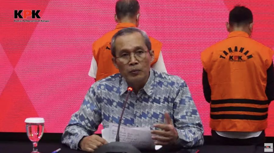 Konferensi Pers Penahanan Tersangka Tindah Pidana Korupsi Penyaluran Bantuan Sosial Beras Tahun 2020 di KEMENSOS RI. (Tangkapan Layar Youtube KPK RI)