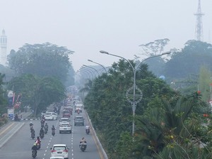 Pontianak Dikepung Asap Karhutla Kiriman