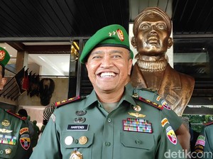 Sosok Eks Pangdam Udayana Mayjen Harfendi yang Meninggal Mendadak