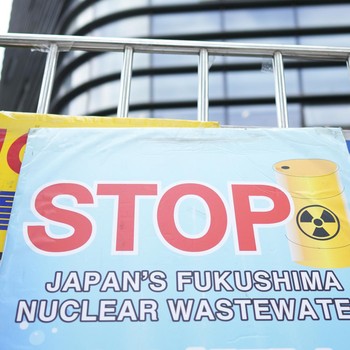 Jepang Buang Limbah Nuklir ke Laut, Warga China-Korsel Ngamuk