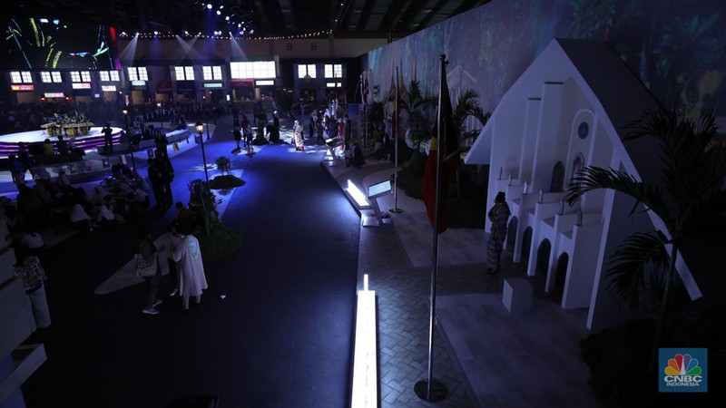 Suasana area Kampung ASEAN pada ASEAN Fest 2023 di Jakarta Convention Center, Jakarta, Rabu (23/8/2023). (CNBC Indonesia/Tri Susilo)