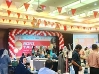 Majukan UMKM, WEGE Sukses Gelar Bazar Merah Putih