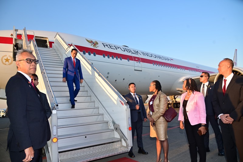 Presiden Jokowi Tiba di Johannesburg Afrika Selatan. (Muchlis Jr - Biro Pers Sekretariat Presiden)