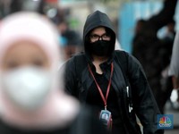 Tiba-tiba Sandi Uno Minta Turis Pakai Masker Lagi, Ada Apa?