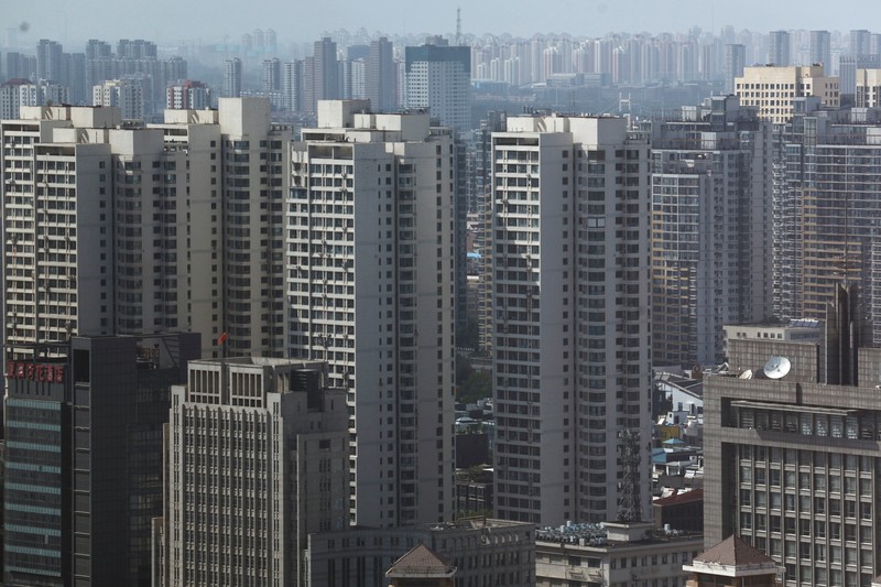 Pembangunan kompleks perumahan garapan Country Garden yang berlokasi di Tianjin, Utara China. (AP Photo/Ng Han Guan)