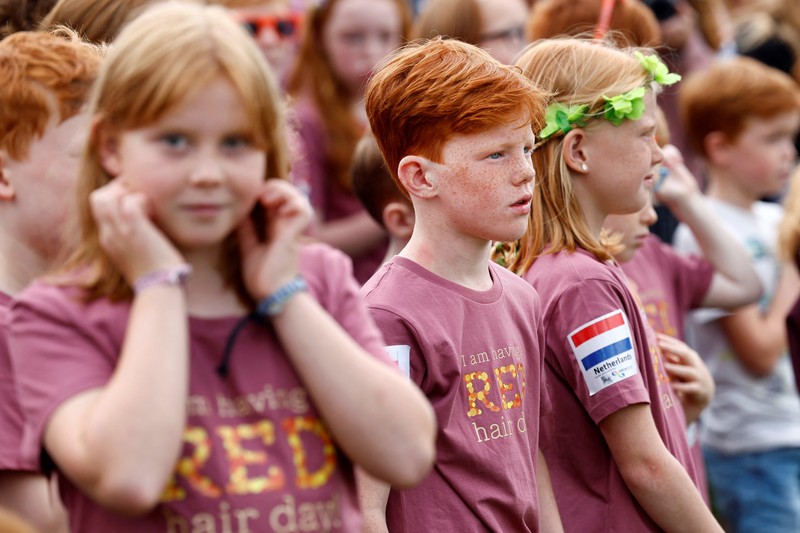 Anak-anak menghadiri Festival Redhead Days tahunan di Tilburg, Belanda, 27 Agustus 2023. Anak-anak menghadiri Festival Redhead Days tahunan di Tilburg, Belanda, 27 Agustus 2023. (REUTERS/Piroschka van de Wouw)