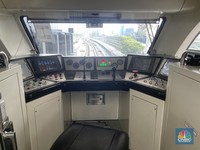 LRT Jabodebek Beroperasi, Warga Kepo Kok Gak Ada Masinis