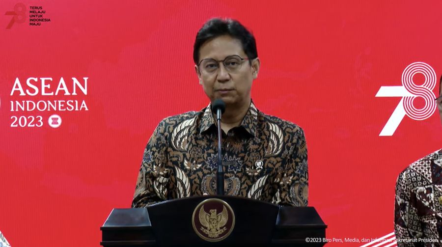 Menteri Kesehatan Budi Gunadi Sadikin saat memberikan keterangan Pers terkait Pembahasan Peningkatan Kualitas Udara Kawasan Jabodetabek, (28/8/2023). (Tangkapan Layar Youtube Sekretariat Presiden)