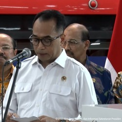 Menhub: Sebentar Lagi Kereta Cepat JKT-BDG Kita Resmikan