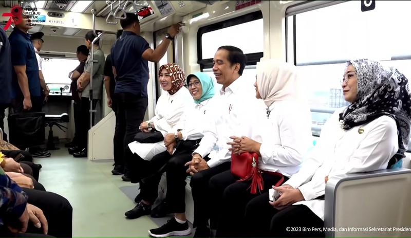 Presiden Jokowi Resmikan LRT Terintegrasi Jabodebek, 28 Agustus 2023 Presiden Jokowi Resmikan LRT Terintegrasi Jabodebek, 28 Agustus 2023