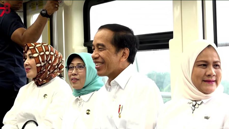 Presiden Joko Widodo resmikan LRT Terintegrasi Jabodebek. (Tangkapan Layar Youtube Sekretariat Presiden)