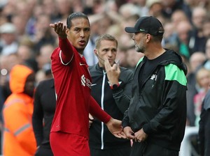 Virgil van Dijk (Masih) Berat Melihat Klopp Harus Pergi