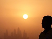 Peneliti Israel Mau Bangun Payung Raksasa di Langit