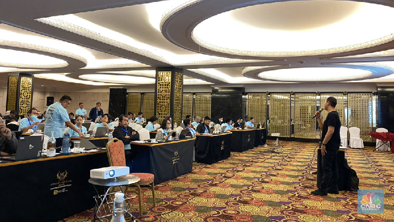 InvestasiKu Bersama Master Cuan Saham di Acara Bootcamp “Be a Trader Be a Master”. (Dok Ist)