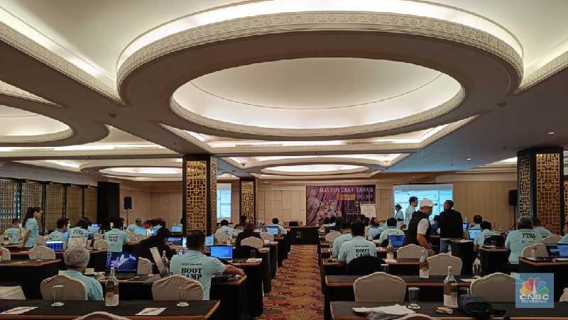 InvestasiKu Bersama Master Cuan Saham di Acara Bootcamp “Be a Trader Be a Master”. (Dok Ist)