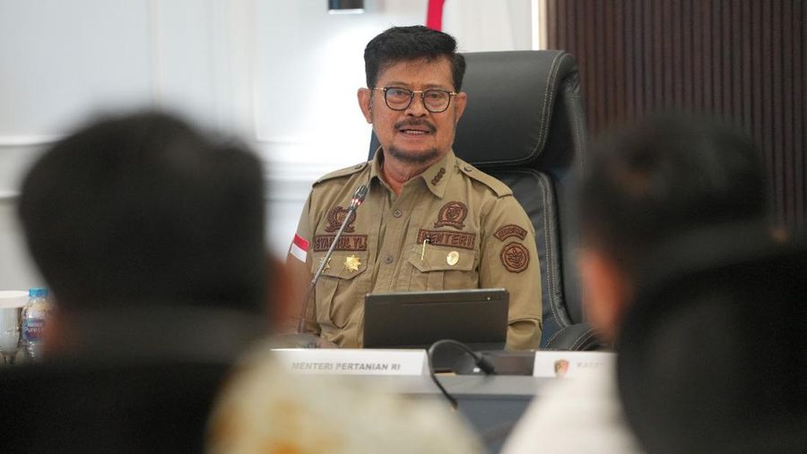 Mentan Syahrul Yasin Limpo dan Ketua Satgas Pangan Mabes Polri Brigjen Whisnu Hermawan mempererat kerjasama pendataan penggilingan padi dan stok beras (Dok: Humas Kementan)