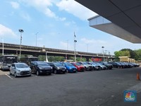 Sah! Mulai 1 Oktober Tarif Parkir Mobil di DKI Naik Segini