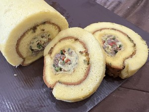 3 Resep Bolu Gulung Rasa Lokal yang Legit Lembut Untuk Bingkisan Natal