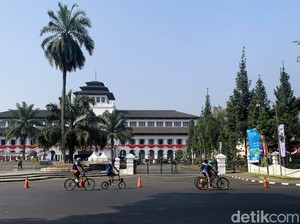 Salat Gaib untuk Warga Palestina Batal Digelar di Gasibu