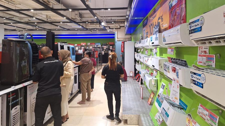 Transmart Full Day Sale (CNBC Indonesia/Anam)