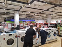 Pelanggan Ini Happy Belanja di Transmart: Promonya Lumayan!
