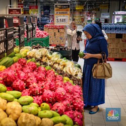 Cuma Hari Ini! Buah Naga Diskon Besar di Transmart