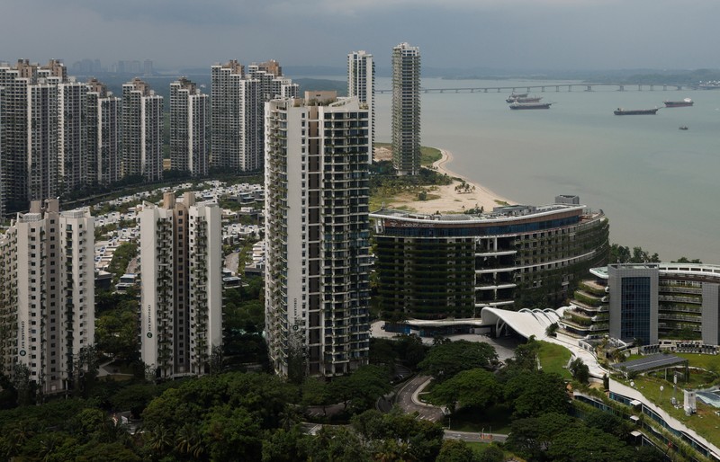 COUNTRY GARDEN-MALAYSIA/ A view of the residential apartments in Country Garden's Forest City development in Johor Bahru, Malaysia August 16, 2023. REUTERS/Edgar Su