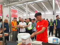 Jual Barang ke Luar Negeri Makin Mudah, Kok Bisa?