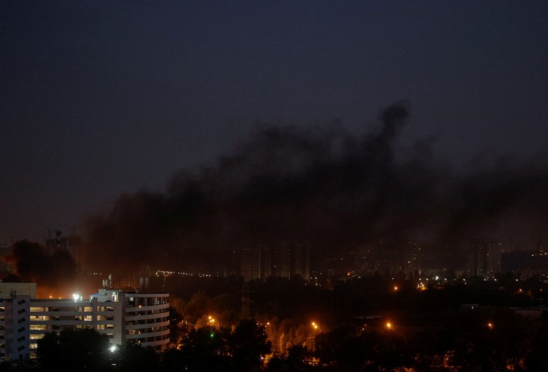 UKRAINE-CRISIS/KYIV-BLAST A view shows at the site of a residential area hit by a Russian drone and missile strikes strike, amid Russia's attack on Ukraine, in Kyiv region, Ukraine August 30, 2023. Head of the National Police of Kyiv region Andrii Nebytov via Telegram/Handout via REUTERS ATTENTION EDITORS - THIS IMAGE HAS BEEN SUPPLIED BY A THIRD PARTY.