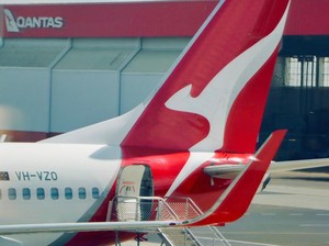 PHK 1.800 Pekerja Secara Ilegal, Maskapai Qantas Didenda Rp 884,9 Miliar