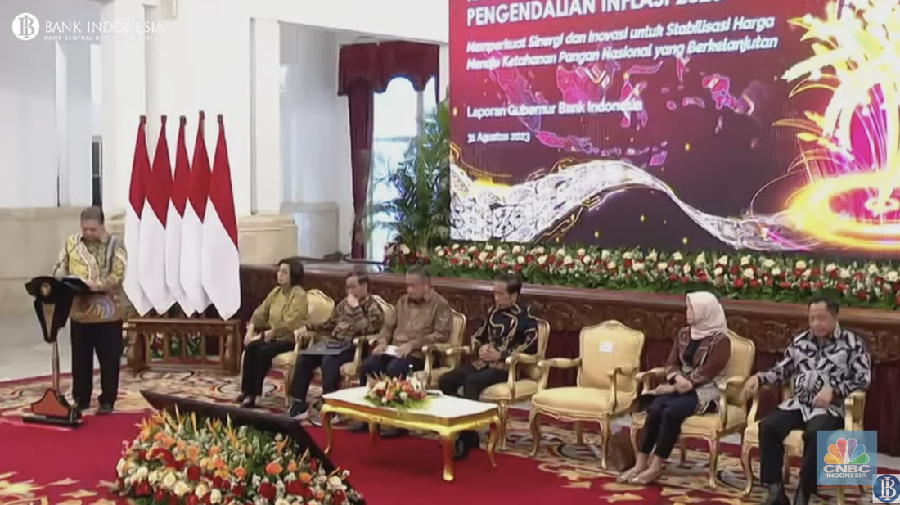 Menteri Koordinator Bidang Perekonomian (Menko Perekonomian), Airlangga Hartarto di acara Rapat Koordinasi Nasional Pengendalian Inflasi 2023.